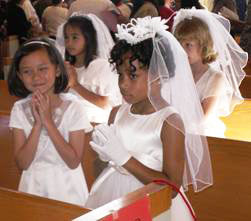 communion-girls